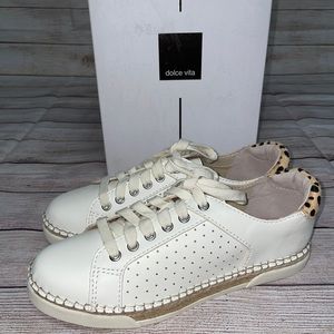 Dolce Vita Morris sneakers size 8.5